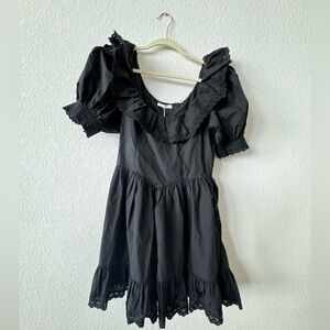 Dôen black Porto dress in a medium NWT